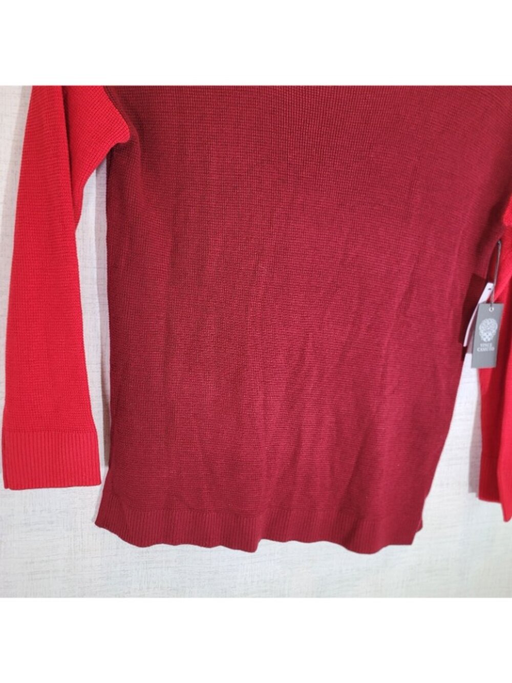 NWT Vince Camuto Sweater Womens M Red Button Shoulder Colorblock Nordstrom - Picture 9 of 11